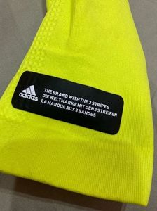 ADIDASSolid Women Yellow Tights