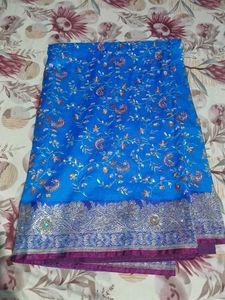 Blue Saree With Magenta Embroidered Blouse