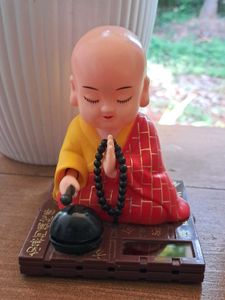 Solar Powered Buddha Moving Head And Hand