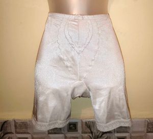 Size S/ M 🎁Buy 2 Get 1 Free🎁Vintage ShaperShorts