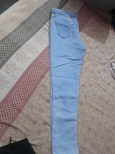 Light Wash Skinny Jeans