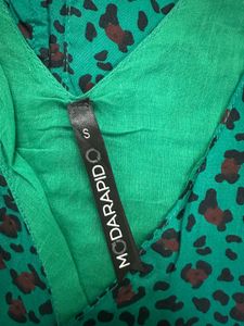 Green Animal Print Dress Size 32-34