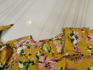 Top Yellow