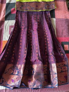Pattu Pavadai