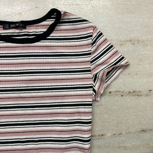 SHEIN Crop Top