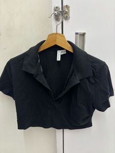 H&M Divided Black Crop Top