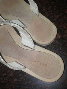 Guess - White Slippers