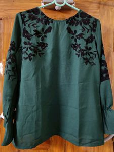 Pluss Brand Olive Green Top With Black Design