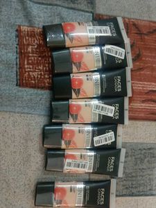 Faces Canada Foundation Pack Of 7
