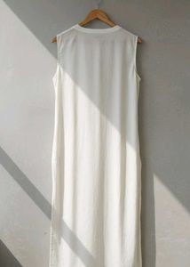 Biba Multicolour Sleeveless Kurta