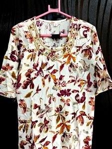 Kurta Handwork Of Kardana Neck &amp; Floral Design