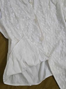 Embroidered White waist coat bust 34/36