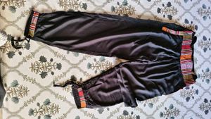 Stylish BLACK BOHO INDIE Tracks