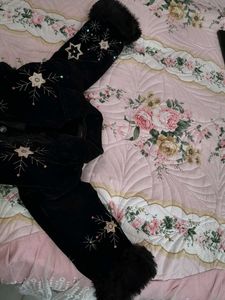 embroidered..fur detailed jacket