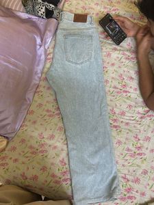 Light Wash Denim Jeans