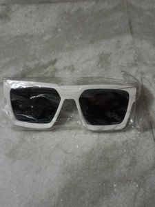 Unisexual Professional Quality Sunglass