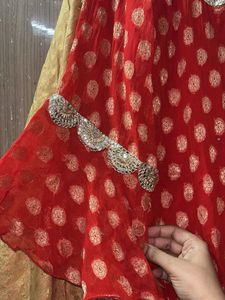 Lehenga shirt, Dupatta