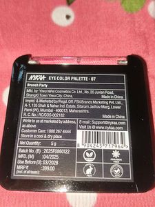 NYKAA Eyeshadow Palette