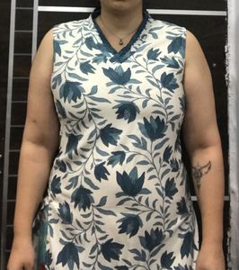 Floral Kurta White