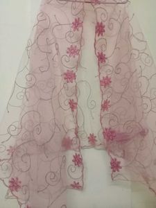 Elegant Pink Embroidered Kurta💝