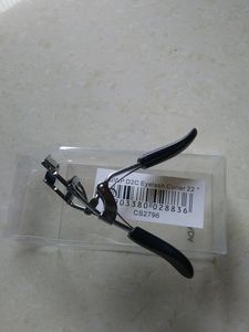 Faces Canada Eye Lashes Curler....