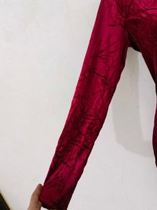 H&amp;M VELVET BODYCON DRESS
