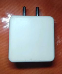 VOOC Charger - Fast Charging!