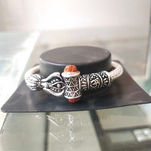 Pure Silver Oxidised Trishul Rudraksha Open Kada