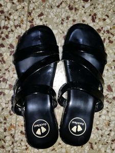 Flatform heels
