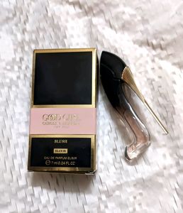 Carolina herrera blush elixir
