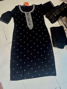 Black Embroidered Kurti Set