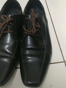 Clarks Black Formal Shoes