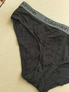 L Calvin Klein Underwear