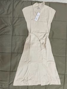 Forever New Mari Collar Fit And FlareNWTKnit Dress