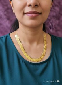 Gold Tone Coin Necklace