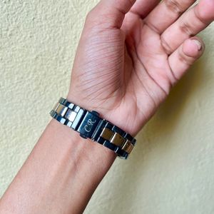 charles Raymond Quartz watch (original )