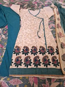 Ethnic Custom Stitch Suit Set with stains