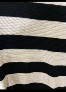Striped Sweater black and White