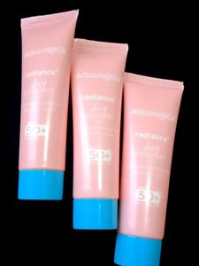 Aqualogica Radiance Dewy Sunscreen