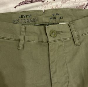 Sap Green Levis Pant(w-28 L-32)