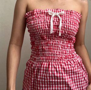 White And Gingham Smocked Tube Top🌸🎀