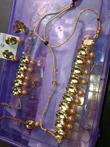 Fensi Necklace Set
