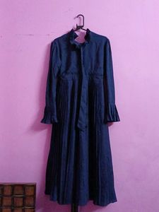 Elegant Navy Blue Long Sleeve Dress