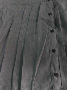 Casual Shirt with Pleats And Flared Sleeves