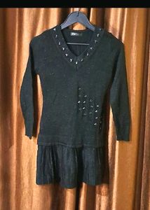 Combo Of 2,an Imported Sweater n A Woolen Stole