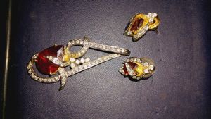 dimond pendent earring set