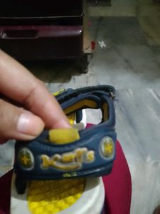 Like New Unused Sendal