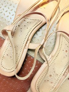 Beige And Gold sandals Size 41!
