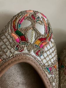 Embroidered Ballerinas