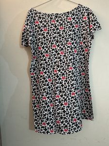 Long T-shirt With V Neck